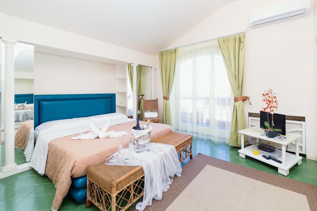 I Giardini Di Giano Bed and Breakfast Torre di Faro Εξωτερικό φωτογραφία